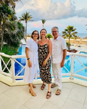 Maxime Dufour-Lapointe Instagram - C’est déjà la fin des vacances ! Un voyage d’aventures, d’amour et de ceviche ! 🐠🧡