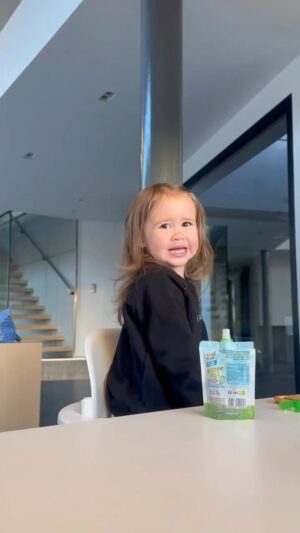 Maxime Langlais Instagram - Caroline pas forcément, Robin écément 😂😂😂 Je t’aime ma fille ❤️
