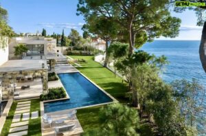 Maxime Merkouchenko Instagram - Contemporary Waterfront Villa in Cap d'Ail 

Escape to a realm of contemporary luxury at our waterfront villa in Cap d'Ail. Nestled by the water's edge, this remarkable residence offers a truly immersive living experience. 

🏠 Contemporary Villa
🌊 Waterfront Location
✨ Absolute Escape

Immerse yourself in a haven of modernity where every detail has been meticulously crafted to create a unique ambiance. Enjoy breathtaking sea views, unwind by the infinity pool, and let the magic of the French Riviera captivate your senses.