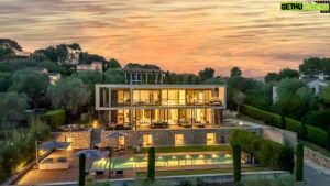 Maxime Merkouchenko Instagram - ☀️ SEASON RENTING 🔔
32k€/WEEK 
Discover this stunning contemporary villa in Mougins! With its modern design and 6 bedrooms, it's the perfect place to experience a luxurious lifestyle. Don't miss this unique opportunity!

Découvrez cette somptueuse villa contemporaine à Mougins ! Avec son design moderne et ses 6 chambres, c'est l'endroit idéal pour vivre un style de vie luxueux. Ne manquez pas cette occasion unique !

#ContemporaryVilla #Mougins #luxurylifestyle