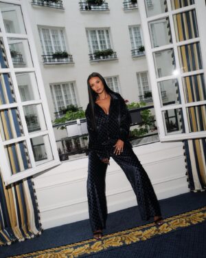 Maya Jama Instagram - LVovers 🖤 

Thankyou for having us @louisvuitton @pharrell