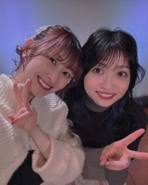 Mayu Yoshioka Instagram - #ことパン イベントありがとうございました🥞✨

5年近くやっても、まだやりたいこと出てくる無限言霊。

まだまだやっていけますように。

二部の方は、メイクさんにお願いして、アンニュイに。
ちょっと冒険のパープル系アイシャドウにピンクも加えたらしい。
白ラインを添えてもらいました。カッケェ👍

今日の相方も可愛く美しかったです。知ってた。
阿吽の呼吸ですな。