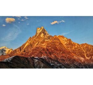 Mayur More Instagram - Golden Fishtail / Machapuchare (6993m)
.
.
.
.
.
.
.
.
.
.
.
#goldenhour #untouched #mountains #light #sunset #sunsetofmountains #himalaya #nepal