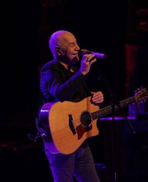 Mazhar Alanson Instagram - tesekkurler cesme guzel konserdi