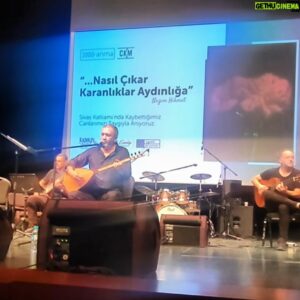 Mazlum Çimen Instagram - Nasıl çıkar karanlıklar aydınlığa..