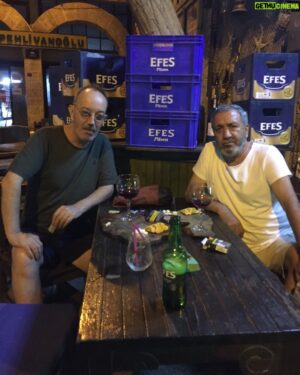 Mazlum Çimen Instagram - Hüsnü ile mülkün sahibiyiz :)) Foça..