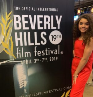 McKenna Roberts Instagram - Girls night! Three actresses one girl❤️Opening night for @theothershort @thebhfilmfest
I really wanted to say one of the things that I love most about going to these festivals is, you get to see alot of amazing work and meet so many talented people who are extremely passionate about working their craft 🎬 what an incredible experience.  mua:@reneeloizmakeup jumpsuit: @zara shoes: @aldo_shoes