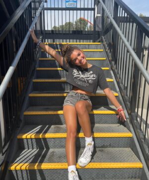 McKenna Roberts Instagram - Only fun is authorized this summer ☀️ What are your summer plans? 
#summervibes #summertime #fun #inthesun #hellosunshine