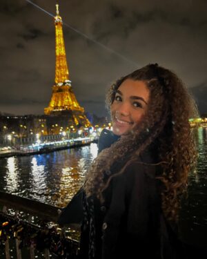 McKenna Roberts Instagram - ç'est la vie, go to paris⚱️