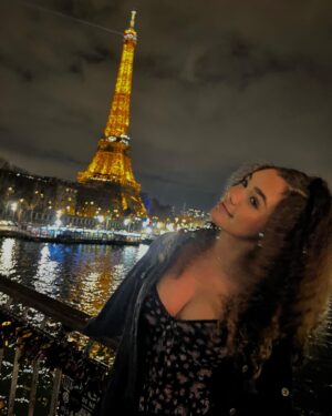 McKenna Roberts Instagram - ç'est la vie, go to paris⚱️