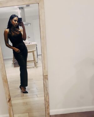 Meagan Holder Instagram - 🤎🤎🤎