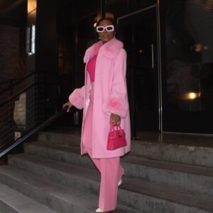 Mecole' Hayes Instagram - Having a pink moment for day 3 of NYFW 🎀

#NYFW #nyc #fashionweek #newyorkfashionweek #sohonyc
