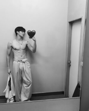 Meen Nichakoon Khajornborirak Instagram - Tb
