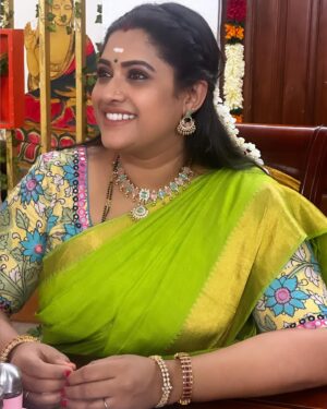 Meera Krishna, Meera Siva Instagram - Jewellery for abirami #karthigaideepam @jewel_by_sankge 😍🤗