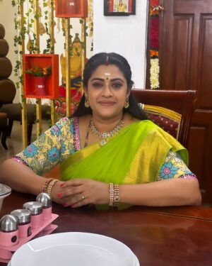 Meera Krishna, Meera Siva Instagram - Jewellery for abirami #karthigaideepam @jewel_by_sankge 😍🤗