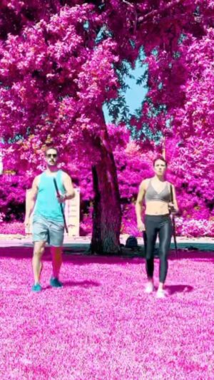 Megan Le Instagram - If Barbie walked in with a katana.
🩷🥋🗡️💪🏼
We haven’t trained together in months and he shows up with katanas. 😳🤦🏻‍♀️
 But that’s why I love this guy. He always makes it interesting!
Let us know; who always adds a little color to YOUR life?! ⬇️

🩷
#barbie #barbiemovie #training #trainingpartner #katana #tkd #karate #martialarts #mma #hybrid #fight #martialartist #workout #firsttimeforeverything #dualipa #dance #artist #dancer #friyay