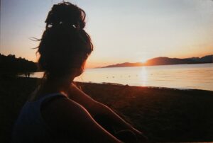 Megan Serena Trainer Instagram - A sunset, good company, and a film camera... a few of my favorite things. 
#35mm