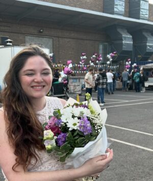 Megan Stalter Instagram - I lived in London for four months and we made a big special show called Too Much 🌷🌷🌷I love love love everyone who made it and I love love love my hot sweet perfect girlfriend who supported me through the whole thing and when she came to visit I paraded her around set because she's my star⭐️ ⭐️⭐️💗💗💗