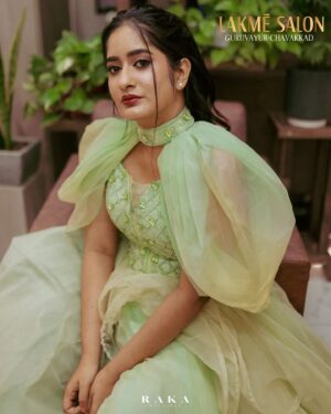 Megha Mathew Instagram - Your inner beauty deserves to shine! Let us enhance your natural radiance with a stunning makeup look. 💫🙌
.
.
.
.
.
.
Book your appointment today!
📱 91 7025470570,☎04872500055
📍Naksha Tower, 1st Floor, Guruvayur - Chavakkad Road, Opp. Municipal Court Chavakkad
Follow us for more offers!!!
#LakmeSalonChavakkad #Flawlessbride #MakeUpforbride #WeddingMakeup #BridalPartyGrooms #BreakingBarriers #BeautyForAll #Modernbridal #MakeupIsSelfCare #MakeUpInspo #prettybride #HairGoals #HealthyHair #SalonTreatment  #LimitedTimeOffer #SalonServices #makeoverwomen #MakeoverMagic