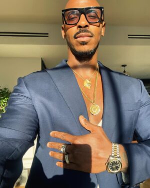 Mehcad Brooks Instagram - Sometimes I speak to the optimized version of my future self, and I ask him what he did to get to where he is at in his now. And he listens, he’s often amused and his responses are always so simple, divinely grounded, compassionate and purposeful. I’m humbled to say, that he is my mentor. 

The first time I connected with him, his voice surprised me, and he said, “I’m glad you remembered you can do this.” His words were chosen carefully. He emphasized “YOU”. Implying there’s an infinite versions of me, all vying for their optimal positions and here I was taking full advantage of this fold in space time. He was pleased and also was expected me. ✨ 

The word “remember” was pointed as well. He wanted me to understand that it’s within my ability to link my entire timeline and that I have the ability to “re-member” all the parts of me. A holistic perspective of my entire life’s journey while on that journey. Physically, metaphysically and spiritually. 

Just as I can heal my past and communicate to the child who was/is scared and hurt, the teenager that was/is overwhelmed with grief and anxiety, the young man who was/is betrayed and misunderstood, I can reach out to my future self, the old wiseman, who’s heard all of their cries, known all of their stories and healed them through dedicating hisself to being the fullest and optimal expression of their experiences, their lessons, their joy and their gifts gained through that journey. 

Maybe, when we feel that pull beyond our expectations, our comfort and our comprehension, that magical magnetic force, that #quantumentanglement on a molecular level, it’s our future self steering us towards our optimization from this point on our journey that we refer to as “now”. 

Maybe it’s you, guiding you to your own personal and collective destiny. Maybe the world needs you to listen to that voice, to not resist that pull, to accept the molecular attraction the cells in your body (which is the space) have to the you inhabiting another “now” (which is the time). 

If this resonated, share it. If not, maybe read it again. And if it still doesn’t, my prayer for you is that it makes perfect sense one day soon. Love y’all.

Asé.