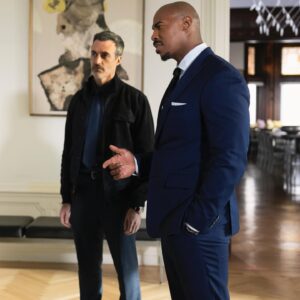 Mehcad Brooks Instagram - Are you ready for a gripping new episode that will have you on the edge of your seat? I think you are. @nbclawandorder @wolfentertainment 

Lock 🔒 in with us TONIGHT for an unforgettable installment of “Law & Order”. 

Join us at 8p/7p on @NBC and/or tomorrow on @peacock 

#LawAndOrder #MustWatch #NewEpisode #mehcadbrooks 🍿📺