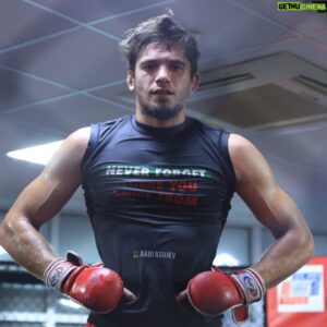 Mehdi Baydulaev Instagram - Выбрал свой путь – иди по нему до конца👊🏻