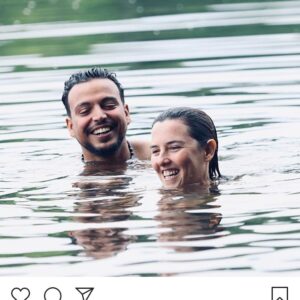 Mehdi Bousaidan Instagram - Y’a des tournages plus l’fun que d’autres. 
@florencelongpre
