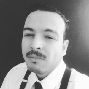 Mehdi Bousaidan Instagram - Si j’ai regardé trop de films traduits en français ? 
Chez pas ...