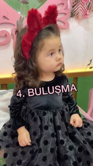Mehmet Ali Çatal Instagram - 4. Buluşma: Doğum günü. 
@chocoport.tr #işbirliği #pasta