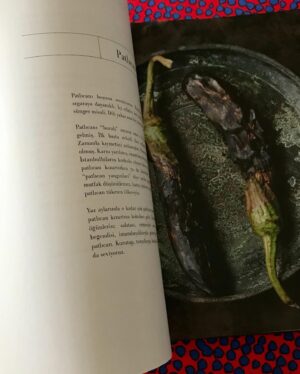 Mehmet Gürs Instagram - Şahane bir kitap çıktı! #içindekiler2 gerçekten çok iyi bir yemek kitabı. Özgün tarifler ve süper fikirler. @ceminers ve @begyaramanci elinize sağlık💪Artık satışta... buralarda bulabilirsiniz. 🎄 🎁 
@minoabooksandcoffee @patikakitabevi @fuudyapp @ekbicyeic @msaistanbul @evplus_nisantasi @dr_dunyasi ve @amazon.tr