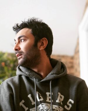 Mehmet Korhan Fırat Instagram - 🖖