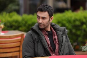Mehmet Korhan Fırat Instagram - 🫡 Bu akşam 20.00 da @hudutsuzsevdadizi 
@nowtvturkiye @medyapimresmi