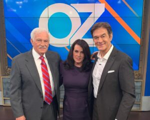 Mehmet Oz Instagram - Counting to make sure the whole family’s here! Being a father and grandfather has been one of the greatest joys of my life. I had brilliant role models in two superb surgeons and human beings - my father and father in law. Congrats to all the fathers being celebrated today… and to our mentors.