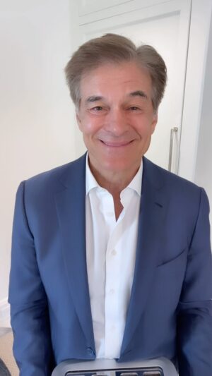 Mehmet Oz Instagram - Let’s toast the researchers who recently discovered that there are simple ways, like toasting bread, to reduce the impact of delicious carbs on your blood sugar levels!🍞🥂 There are other ways to reduce your glycemic index, like taking Berberine, which is available on @iherb at the link in my bio. Don’t miss the next newsletter with great tips like this one—sign up now at DoctorOz.com