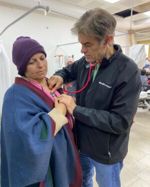 Mehmet Oz Instagram - I have been visiting survivors of the earthquake, like Samir Mohammed Ajjar, who was rescued in the 296th hour after the disaster. He survived beneath the rubble with his wife for almost 13 days before they were rescued—devastatingly, his children did not pull through. I also visited with Nurhan, a 46 year old woman with a new heart valve who has been having trouble getting necessary medicine to maintain the valve since the earthquake. Today, the valve sounds crisp - a good sign!