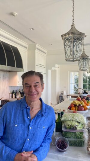 Mehmet Oz Instagram - Fat isn’t all bad! Good for you fats lubricate your joints and help your brain function properly. They are in foods like nuts, fish, and olive oil — or you can get high quality omega-3 fat supplements from @iherb!