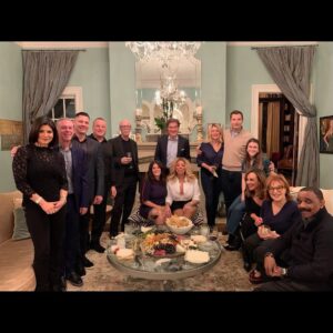 Mehmet Oz Instagram - I am so saddened to hear of my friend Wendy Williams recent diagnosis of primary progressive aphasia and frontotemporal dementia. We both launched our daytime tv shows nearly 14 years ago, and have been lucky to share many good memories along the journey, both on and off camera. Wendy has always faced her health challenges with strength and perseverance, and I have no doubt she will continue to inspire as she faces this difficult chapter with all our love and prayers to support her.