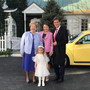 Mehmet Oz Instagram - Her friends, family, and especially our shared grandchildren will always remember Nada’s incredible warmth and love. It was a joy seeing her in her element, bustling around the kitchen preparing wonderful meals, or spending time with the kids playing their favorite games. Nada raised a wonderful man who I am incredibly proud to have as my son in law. She will be sorely missed.  #RIP