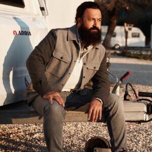 Mehmet Özgür Instagram - Sırtımızı sağlama almışız bir kere♥️ @retouchmagist  @kirazinannesi @caglalistt @adria.turkiye @sfnzozgur @arhan.ozgur #mehmetozgur #mhmtozgur