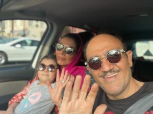 Mehran Ghafourian Instagram - خانواده من❤️🧿
خدایا شکرت بابت همه خیری که تو زندگی برامون خواستی خدایا شکرت بابت روزی که به ما میدی خدایا شکرت بابت سلامتیمون خدایا شکرت که هوامونو داری خدایا شکر ت که تو رو داریم❤️🧿