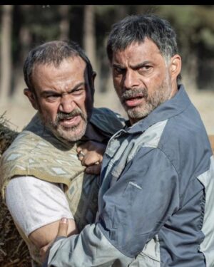 Mehran Ghafourian Instagram - فیلم سینمایی 
بی سرو صدا 
تهیه کننده و کارگردان 
مجید رضا مصطفوی 
@majidrezamostafavi 
عکس
@fattah.zinouri