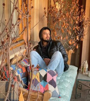 Mehrdad Sedighian Instagram - you can’t change the people around you, but you can change the people around you. 

#unknown #mehi #ilovemyfans