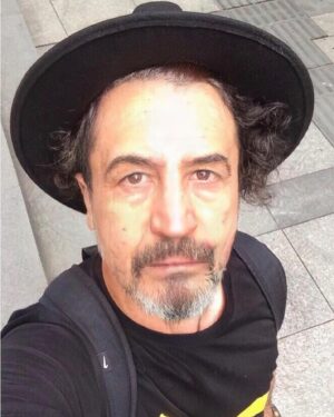 Mehrdad Sedighian Instagram - Live your life and forget your age 
دلت جوون باشه