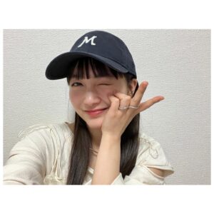 Mei Fukuda Instagram - ファンの方に頂いた可愛いキャップ🌸🌸
イニシャル入り初めて！ありがとう〜♡♡

可愛くてほぼ毎日使ってる✌︎
