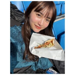 Mei Fukuda Instagram - FC町田ゼルビアVSガンバ大阪⚽️

“𝗔𝗙𝗧𝗘𝗥 𝗚𝗔𝗠𝗘 𝗦𝗛𝗢𝗪”🎤✨
ありがとうございました！！

Ｊリーグ開幕戦、会場も凄く盛り上がっていて楽しかったです！！🔥

motsuさんと太田宏介さん
ありがとうございました☺️

町田ゼルビアの事をもっと知って、沢山応援します！！📣

#Jリーグ