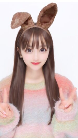 Mei Fukuda Instagram - 《ロッテ×フリュー》

期間限定で、プリ機の『IDOLY studio』と『ハルイロセカイ2』でバレンタインコラボデザインが楽しめちゃいます🍫♡

実際にフリューさんに遊びに行って体験してきました〜☺️

もう、1人プリなんて5年ぶり？とかやけん緊張しまくりやったけど、バレンタインデザインのシールが本当に可愛くてテンション上がりまくりでした🤭

友達と撮ってもカップルと撮ってもいい思い出間違いなし！！
プリの進化が凄くて令和JKが羨ましかったです🤣

期間は1月25日～2月18日までです❣️

#PR #プリレター #バレンタインデー#バレンタインプリ
#バレンタインのせいにして
#ガーナ#ロッテ　#フリュー