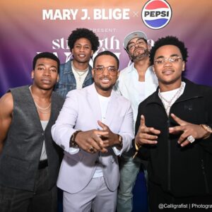 Mekai Curtis Instagram - shoutout to @pepsi @therealmaryjblige and her entire team who helped execute this past weekend.  @soawfestival happy to be in the building. glad to celebrate and support the strength of a woman. 🌹

📸: @vvisuals__ 
📸: @calligrafist 
#styledbyanotherday