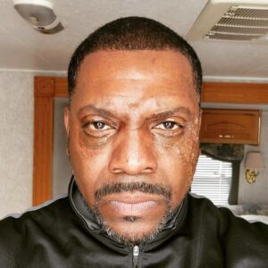 Mekhi Phifer Instagram - This is what happens to you when you go to a multilingual place like Malta to shoot a movie and all you speak is English!! Don't say I didn't warn you my friends! Better get your Rosetta Stone poppin'! #TheSilentHour @joelkinnaman @mrmarkstrong @sandramaefrank @ericpaquette67 @weareagcstudios