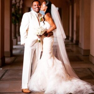 Mekhi Phifer Instagram - Anniversary day!! 3/30/2013
Time flies when you're having fun!
#loveislove #loveisintheair #tonytonitone