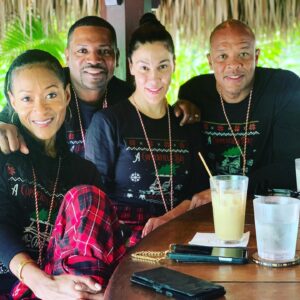 Mekhi Phifer Instagram - Merry Xmas from our family to yours!! Keep those blessings coming my people! You give love, you get love. Much love to all!! @drdre @innyclemons @itsmomcrae @scottyeye @fredwreck @eularee @_tyleryoung_  @truiceyoung @trulyoung